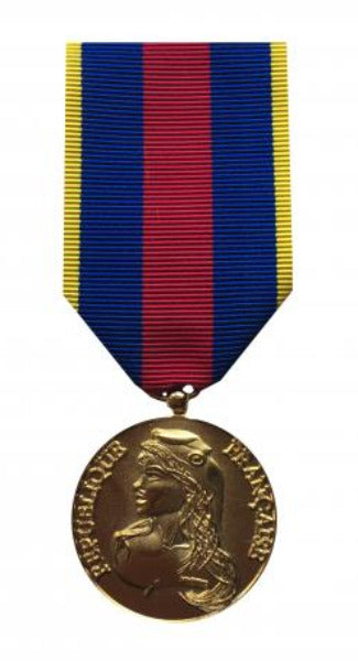 MÉDAILLE DES RÉSERVISTES VOLONTAIRES