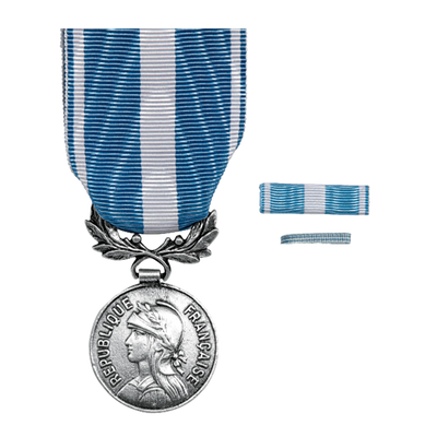 MÉDAILLE COMMÉMORATIVE OUTREMER