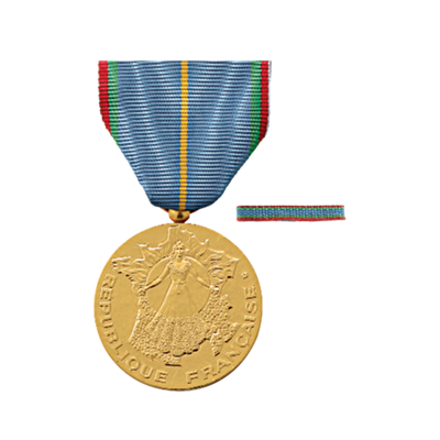 MÉDAILLE DU TOURISME